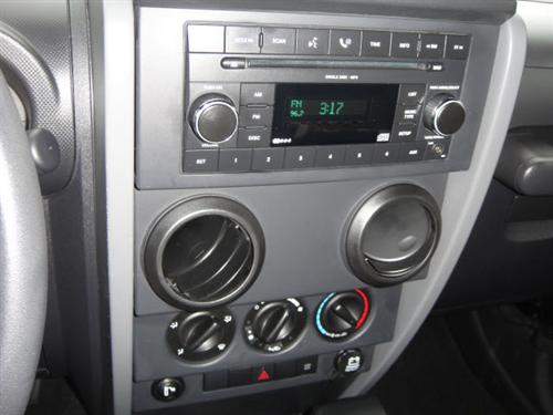 Jeep Wrangler 2008 photo 3