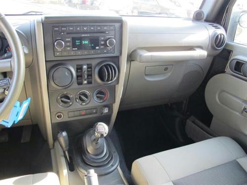 Jeep Wrangler 2008 photo 3