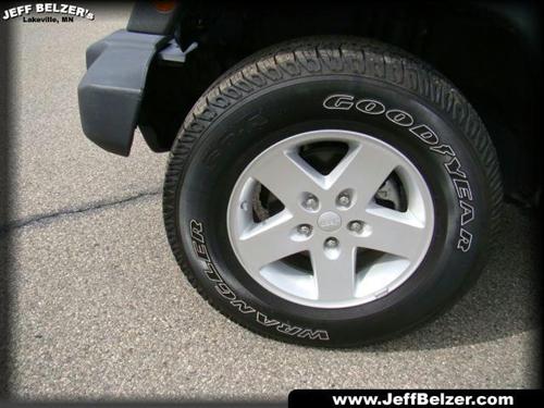 Jeep Wrangler 2008 photo 2