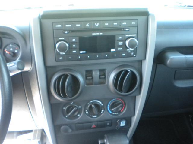 Jeep Wrangler 2008 photo 2