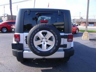 Jeep Wrangler 2008 photo 2