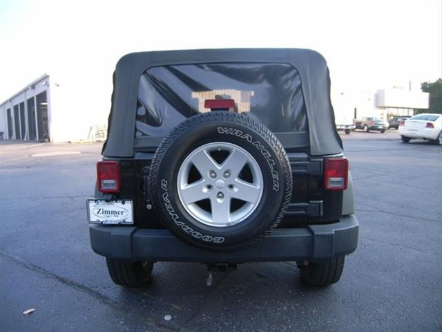 Jeep Wrangler 2008 photo 2