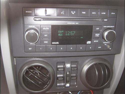 Jeep Wrangler 2008 photo 2
