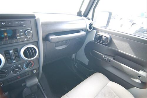 Jeep Wrangler 2008 photo 4