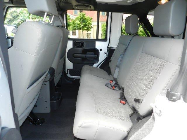 Jeep Wrangler 2008 photo 11