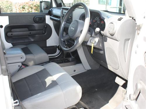 Jeep Wrangler 2008 photo 2