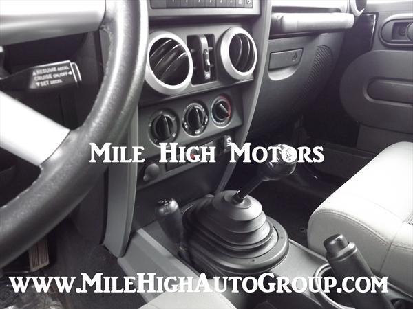 Jeep Wrangler HB Manual SPEC (natl) Sport Utility