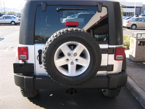 Jeep Wrangler 2008 photo 2
