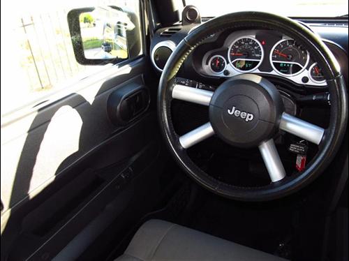 Jeep Wrangler 2008 photo 2