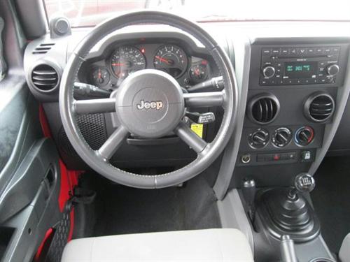 Jeep Wrangler 2008 photo 2