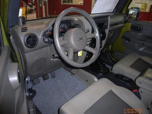 Jeep Wrangler 2008 photo 2