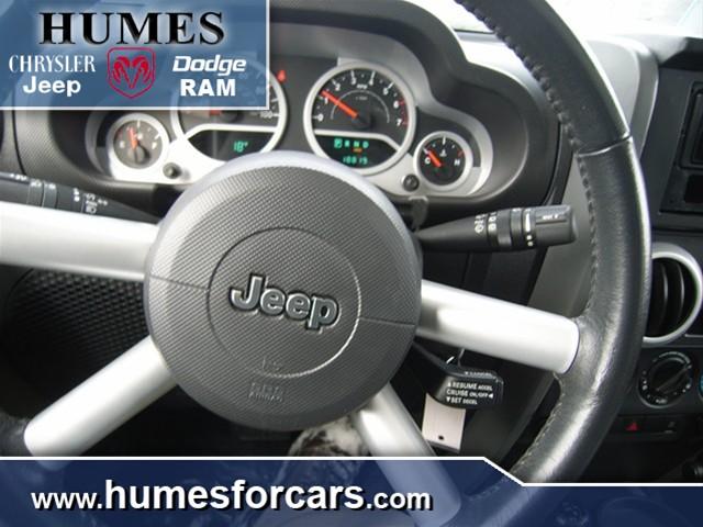 Jeep Wrangler HB Manual SPEC (natl) Sport Utility