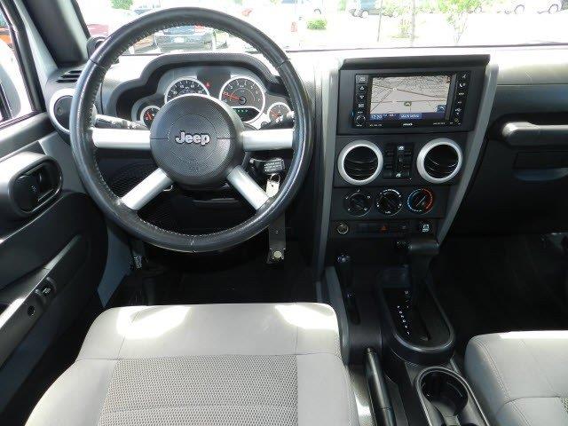 Jeep Wrangler 2008 photo 11