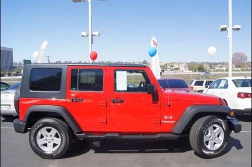 Jeep Wrangler 2008 photo 2