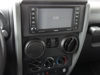 Jeep Wrangler 2008 photo 2