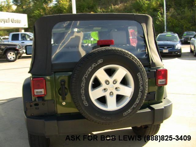 Jeep Wrangler 2008 photo 2