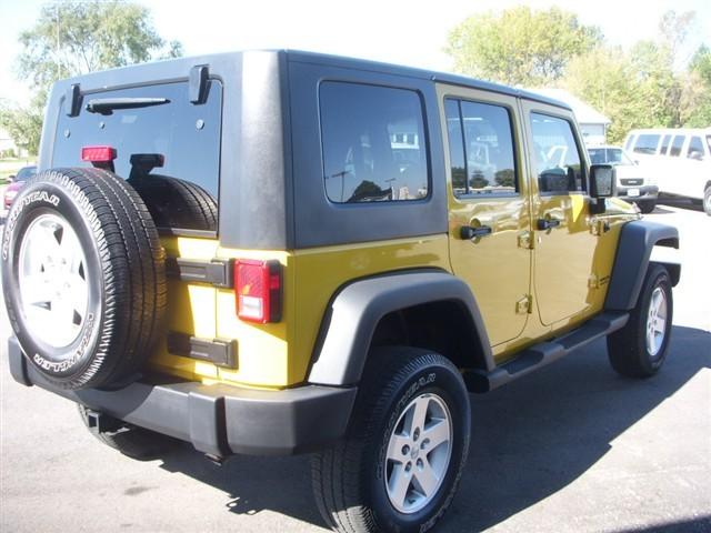 Jeep Wrangler 2008 photo 2