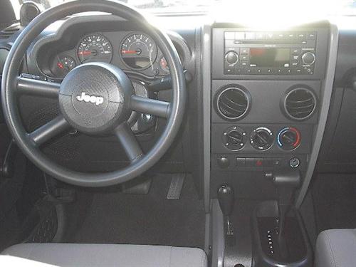 Jeep Wrangler 2008 photo 3