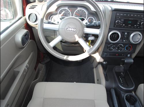 Jeep Wrangler 2008 photo 2