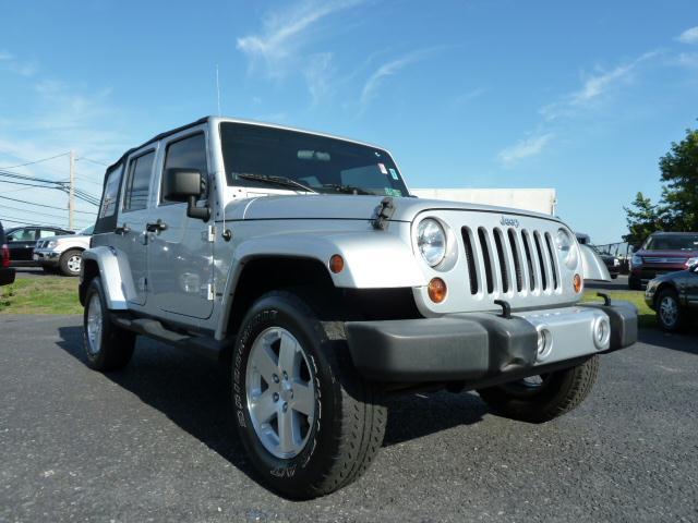 Jeep Wrangler HB Manual SPEC (natl) Sport Utility