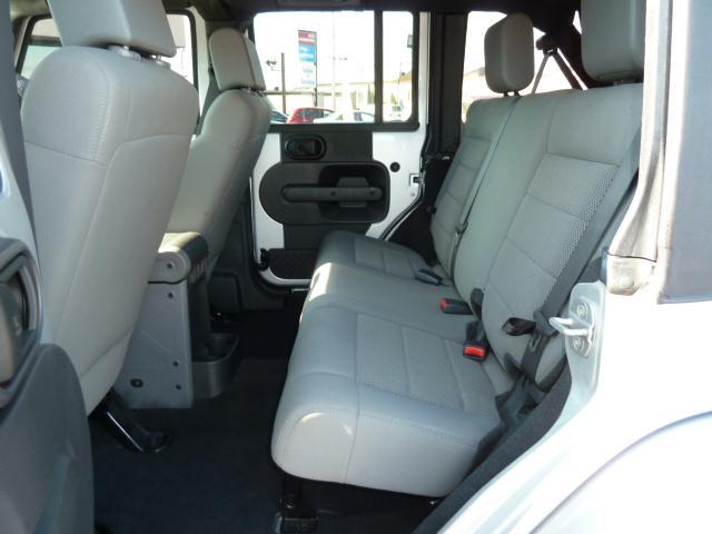 Jeep Wrangler 2008 photo 3