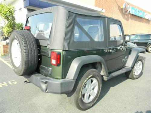 Jeep Wrangler 2008 photo 2