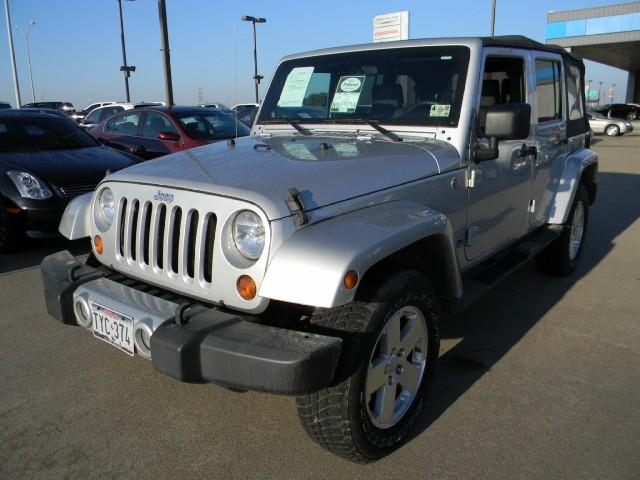 Jeep Wrangler 3500 15 Passenger Sport Utility