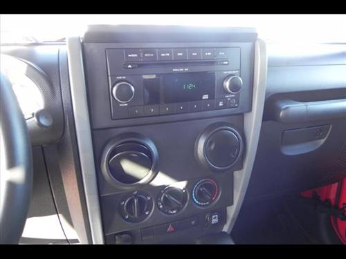 Jeep Wrangler 2008 photo 2