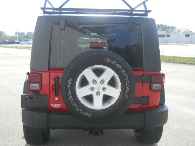 Jeep Wrangler 1500 Extended Cargo Clean SUV