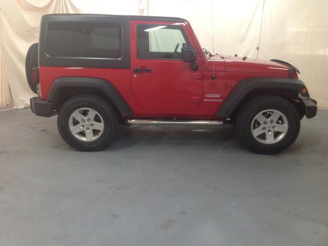 Jeep Wrangler 2010 photo 3