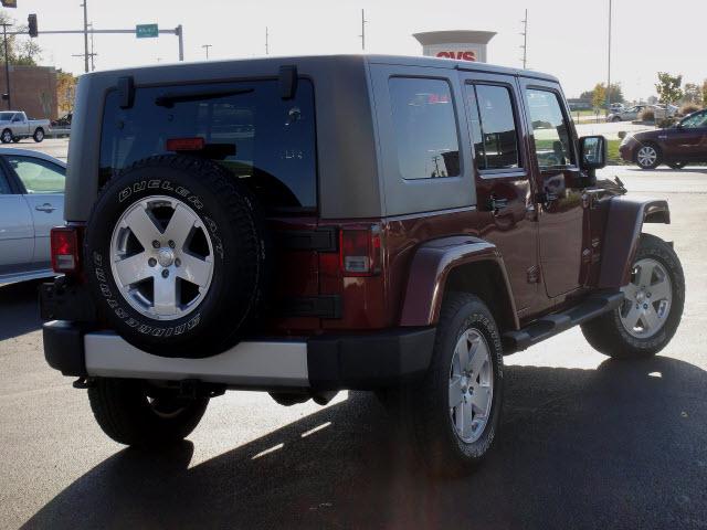 Jeep Wrangler 2010 photo 2