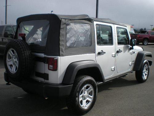 Jeep Wrangler 2010 photo 1