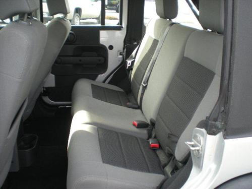 Jeep Wrangler 2010 photo 5