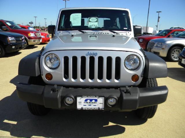 Jeep Wrangler 2010 photo 1