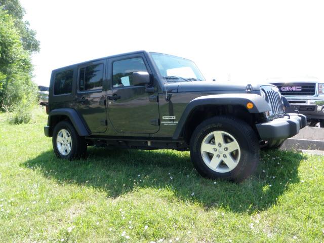 Jeep Wrangler 2010 photo 3