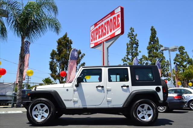 Jeep Wrangler 2010 photo 1