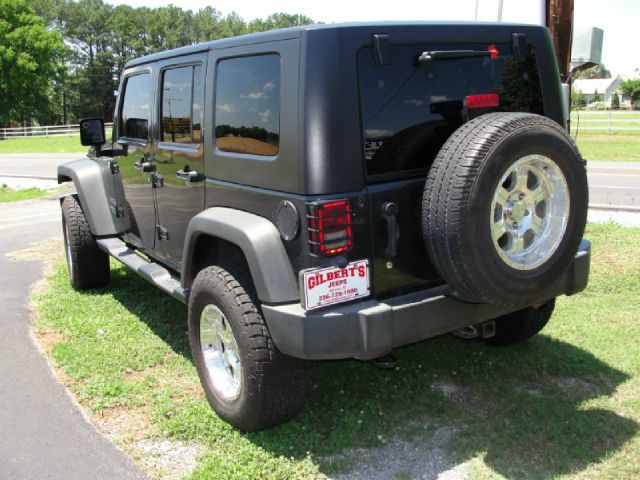 Jeep Wrangler 2010 photo 3