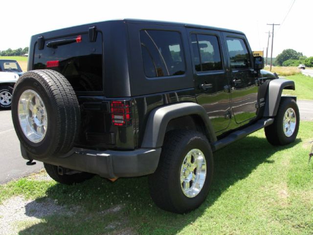 Jeep Wrangler 2010 photo 4