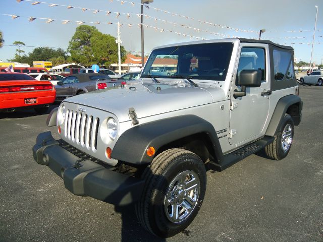 Jeep Wrangler 2010 photo 1
