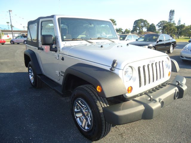 Jeep Wrangler 2010 photo 3