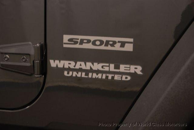 Jeep Wrangler 2010 photo 3