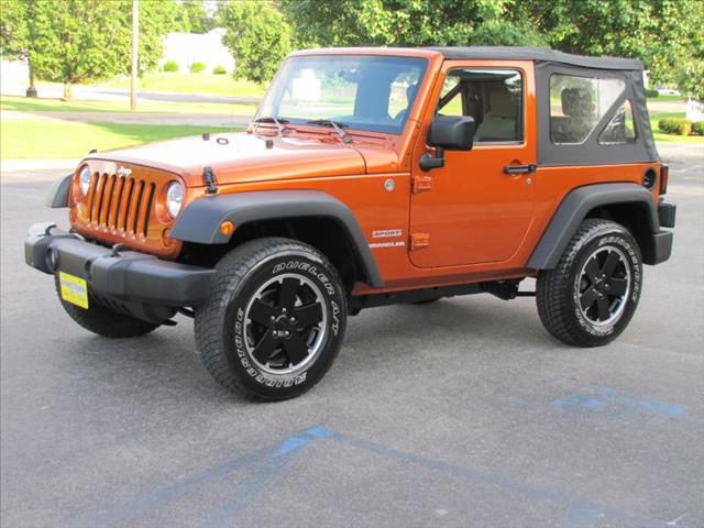 Jeep Wrangler 2010 photo 2