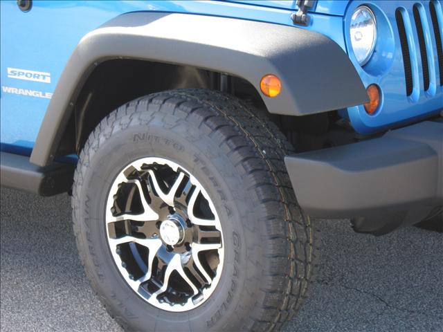 Jeep Wrangler 2010 photo 3
