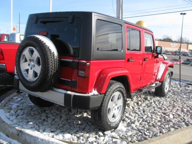 Jeep Wrangler 2011 photo 3