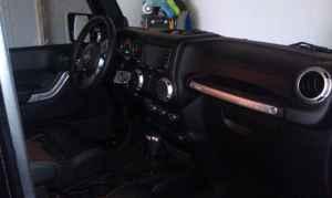 Jeep Wrangler 2011 photo 2