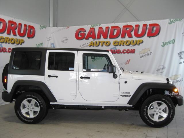 Jeep Wrangler 2011 photo 1