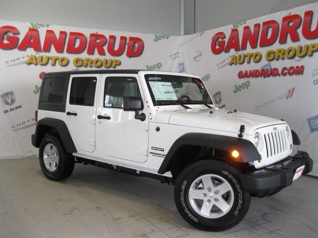 Jeep Wrangler 2011 photo 3