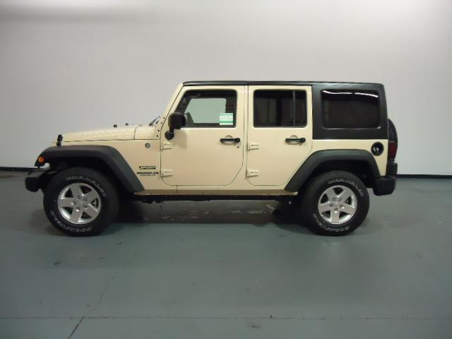 Jeep Wrangler 2011 photo 5