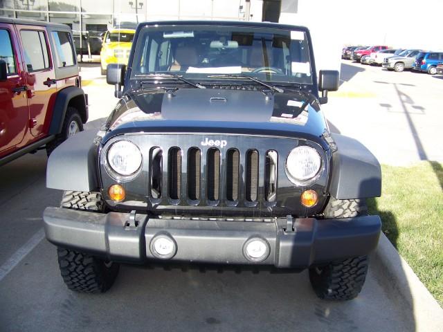 Jeep Wrangler 2011 photo 1