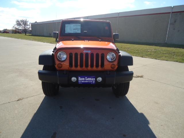 Jeep Wrangler 2011 photo 4